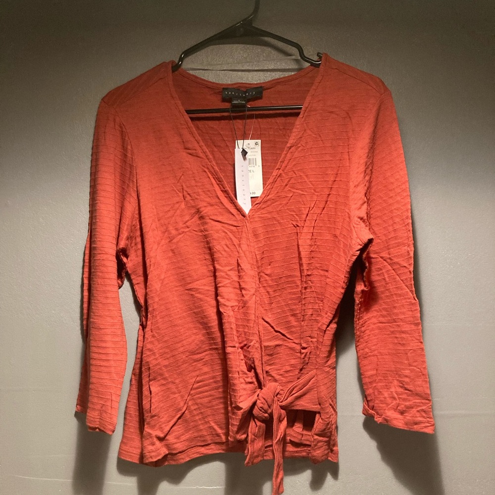 Nwt size large Sanctuary tie front burnt orange shirt